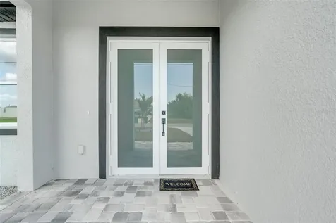 384 Baytree Drive Rotonda West FL 33947