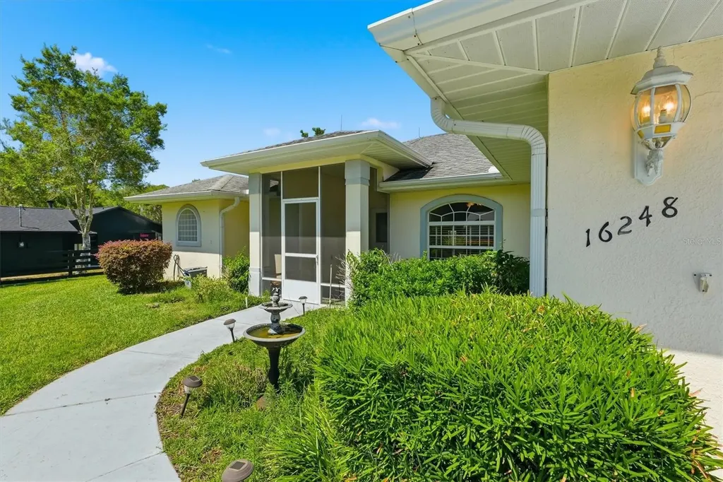 16248 SE 91st Court Summerfield FL 34491