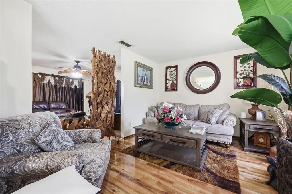 3027 Queensgate Road Orlando FL 32818