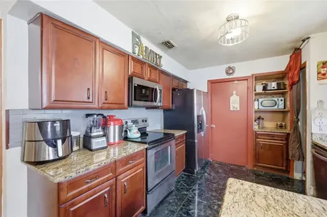 3027 Queensgate Road Orlando FL 32818