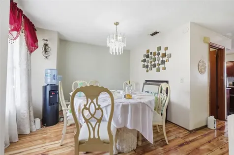 3027 Queensgate Road Orlando FL 32818