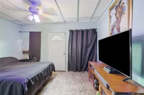 3027 Queensgate Road Orlando FL 32818