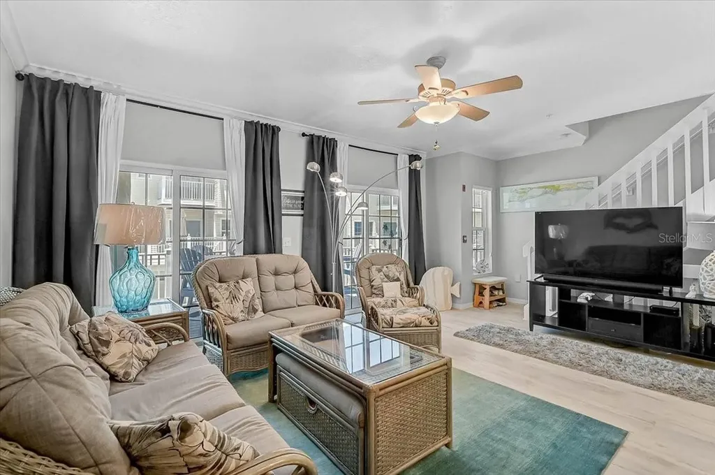 1423 Gulf Drive N Bradenton Beach FL 34217