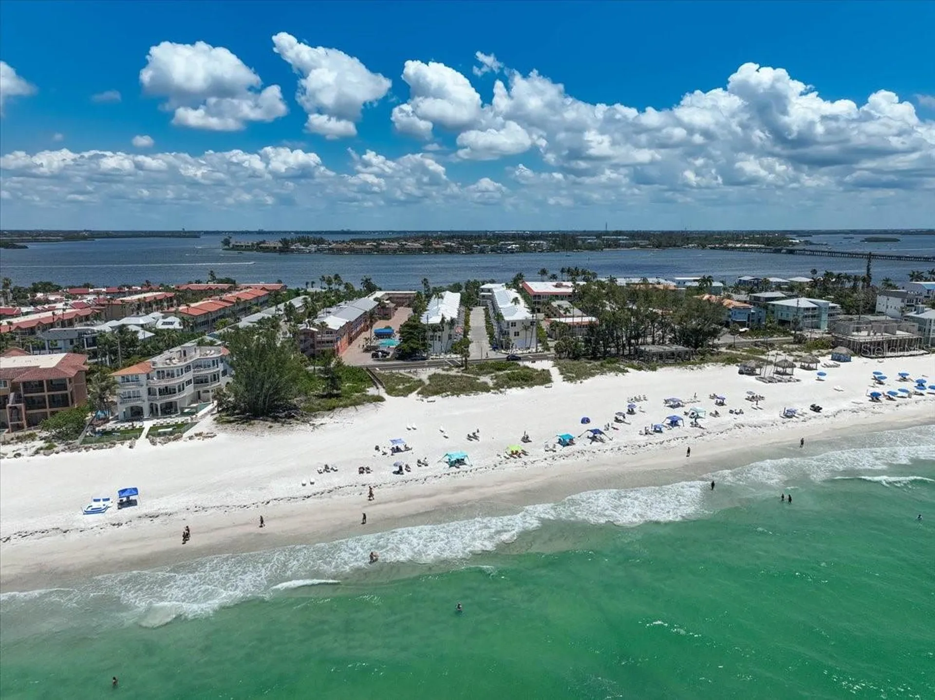 1423 Gulf Drive N Bradenton Beach FL 34217