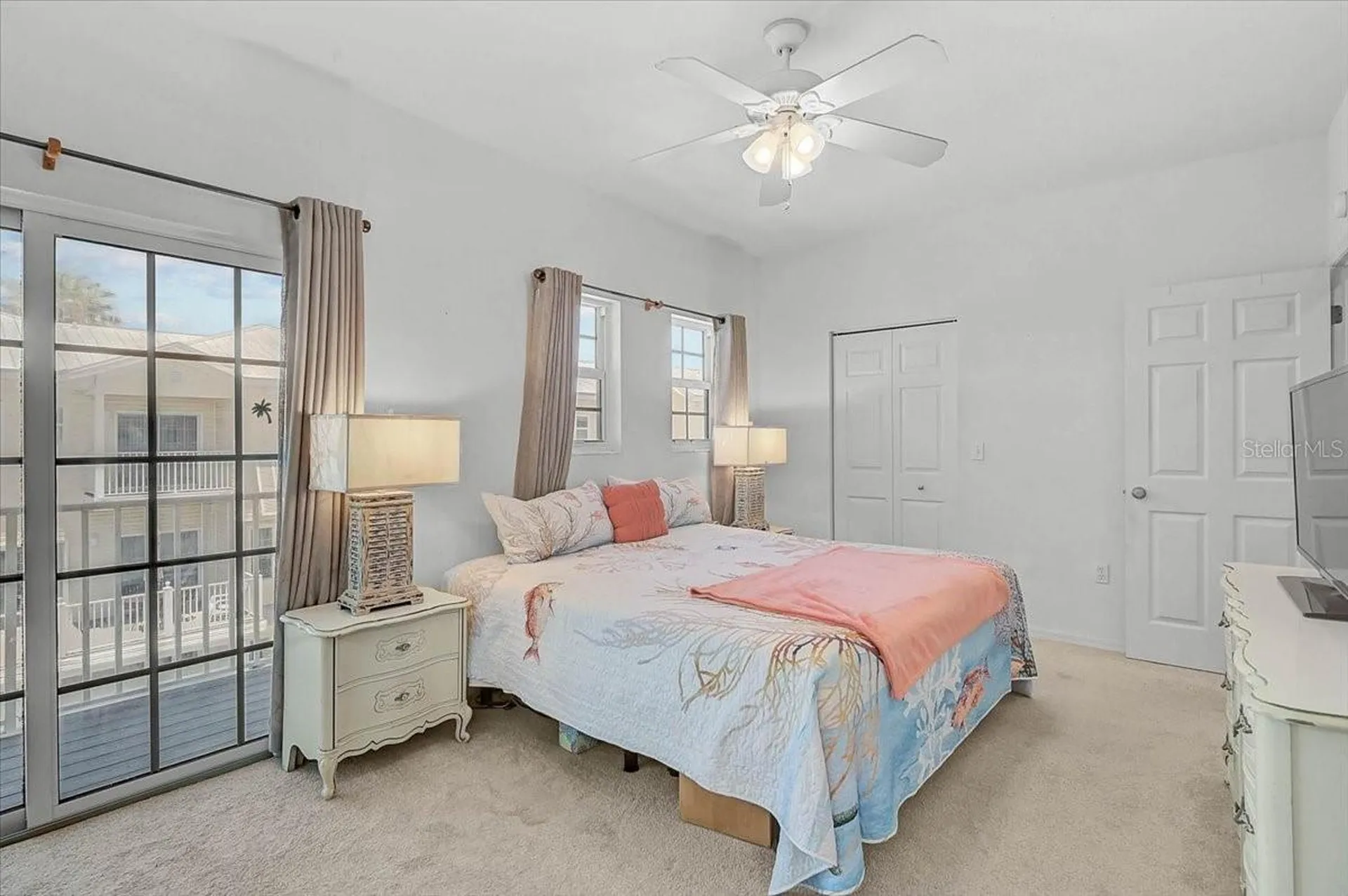 1423 Gulf Drive N Bradenton Beach FL 34217