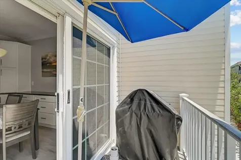 1423 Gulf Drive N Bradenton Beach FL 34217