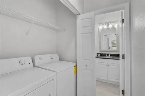 1423 Gulf Drive N Bradenton Beach FL 34217