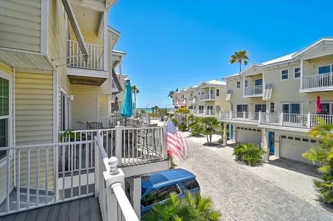 1423 Gulf Drive N Bradenton Beach FL 34217