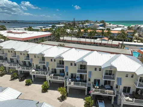 1423 Gulf Drive N Bradenton Beach FL 34217