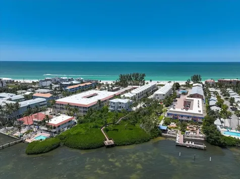 1423 Gulf Drive N Bradenton Beach FL 34217