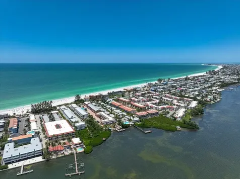1423 Gulf Drive N Bradenton Beach FL 34217