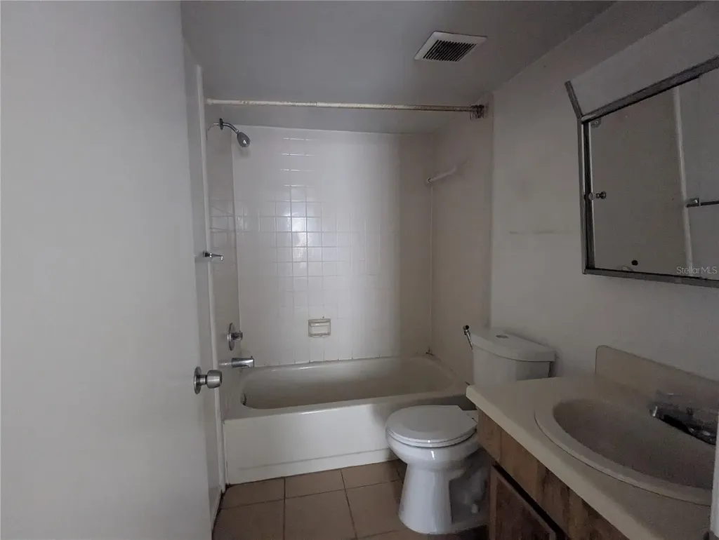 14317 Hanging Moss Circle Tampa FL 33613