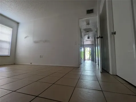 14317 Hanging Moss Circle Tampa FL 33613