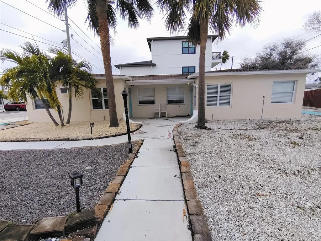 115 145th Avenue E Madeira Beach FL 33708