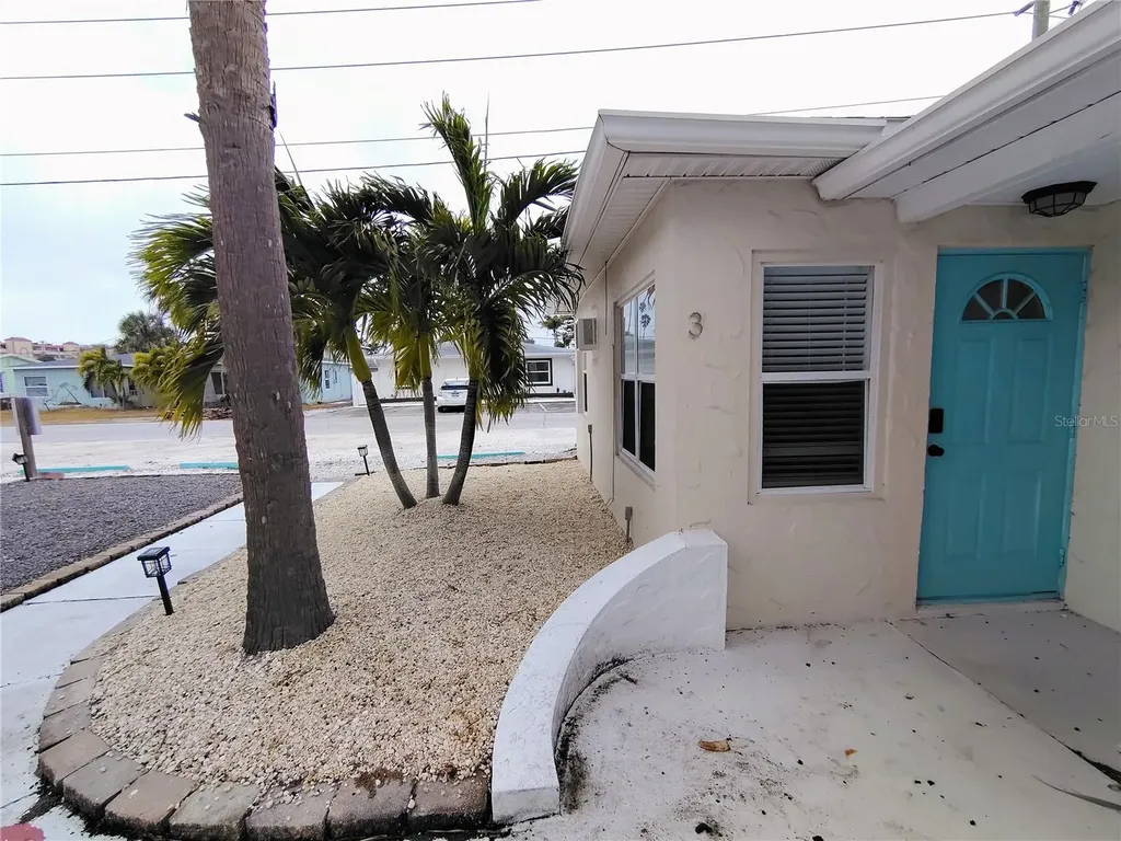 115 145th Avenue E Madeira Beach FL 33708