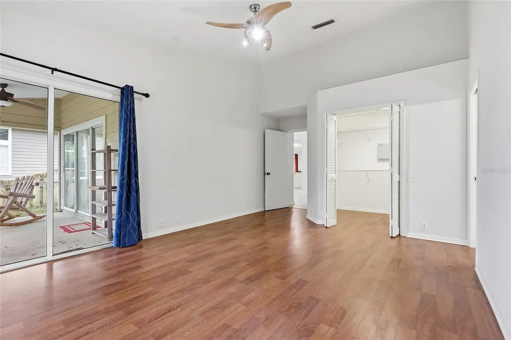 1736 NW 16th Place Gainesville FL 32605