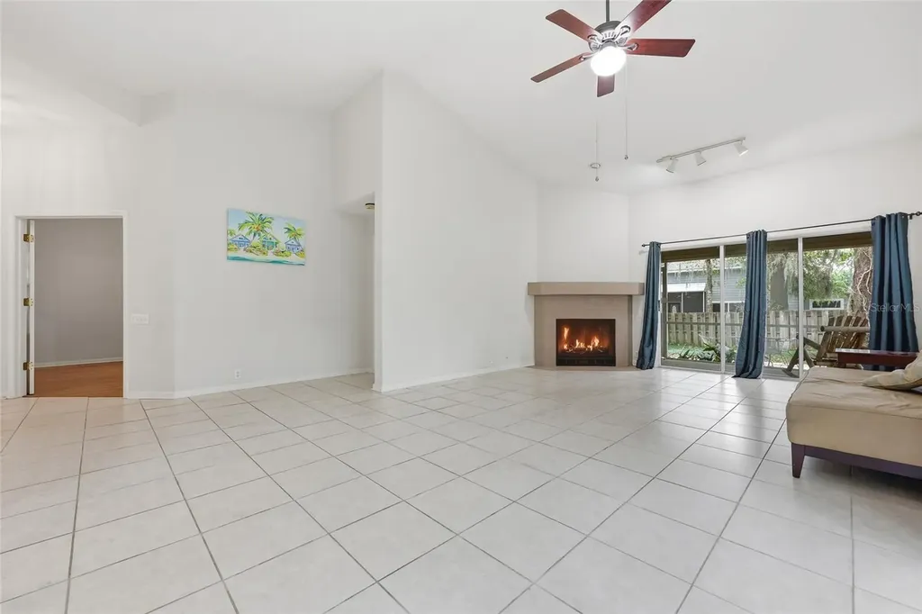 1736 NW 16th Place Gainesville FL 32605