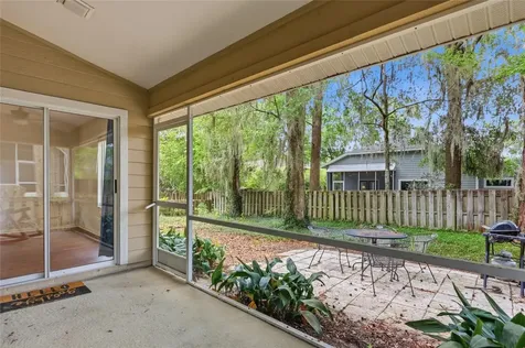 1736 NW 16th Place Gainesville FL 32605