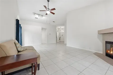 1736 NW 16th Place Gainesville FL 32605