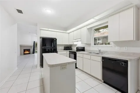 1736 NW 16th Place Gainesville FL 32605