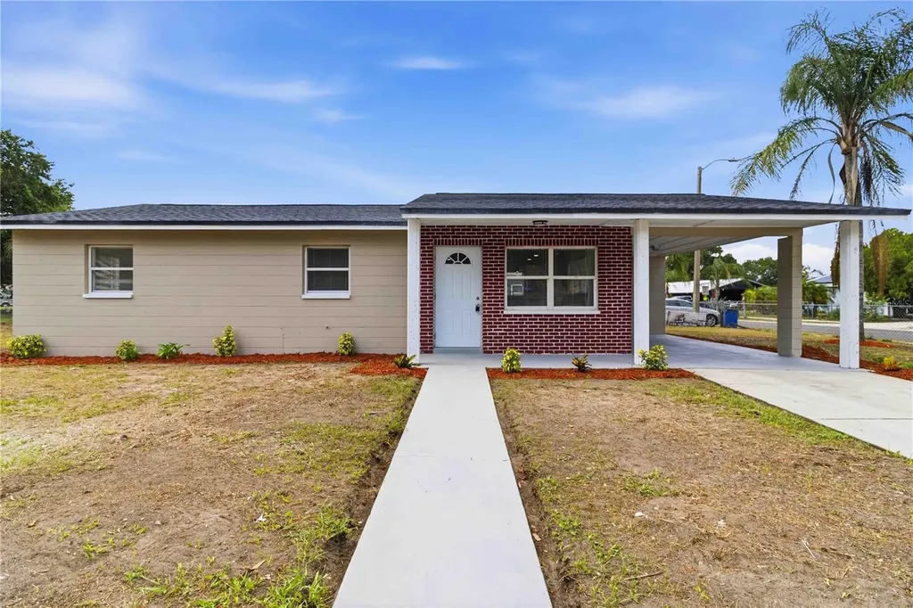 1533 SW Martin Luther King Jr Street Arcadia FL 34266