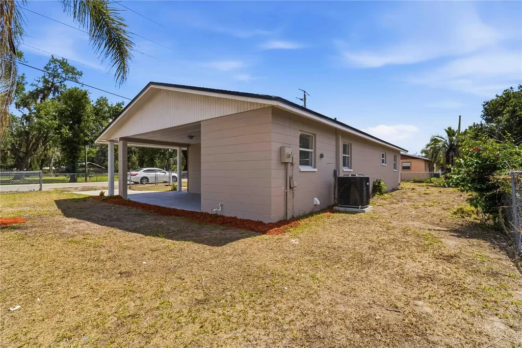 1533 SW Martin Luther King Jr Street Arcadia FL 34266