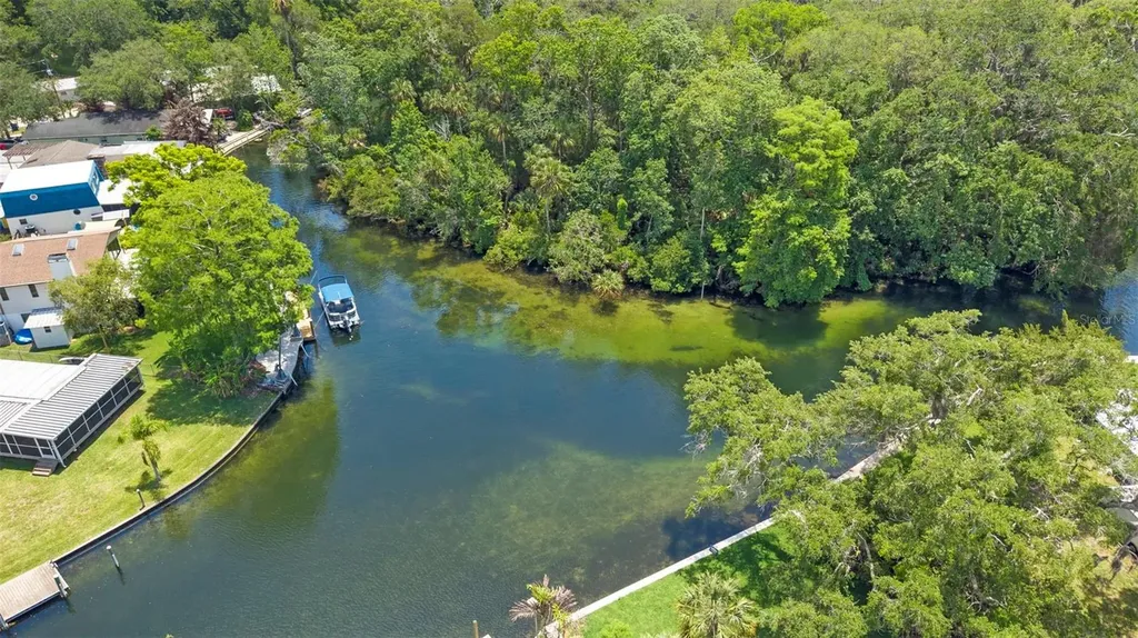 6183 Waverly Road Weeki Wachee FL 34607