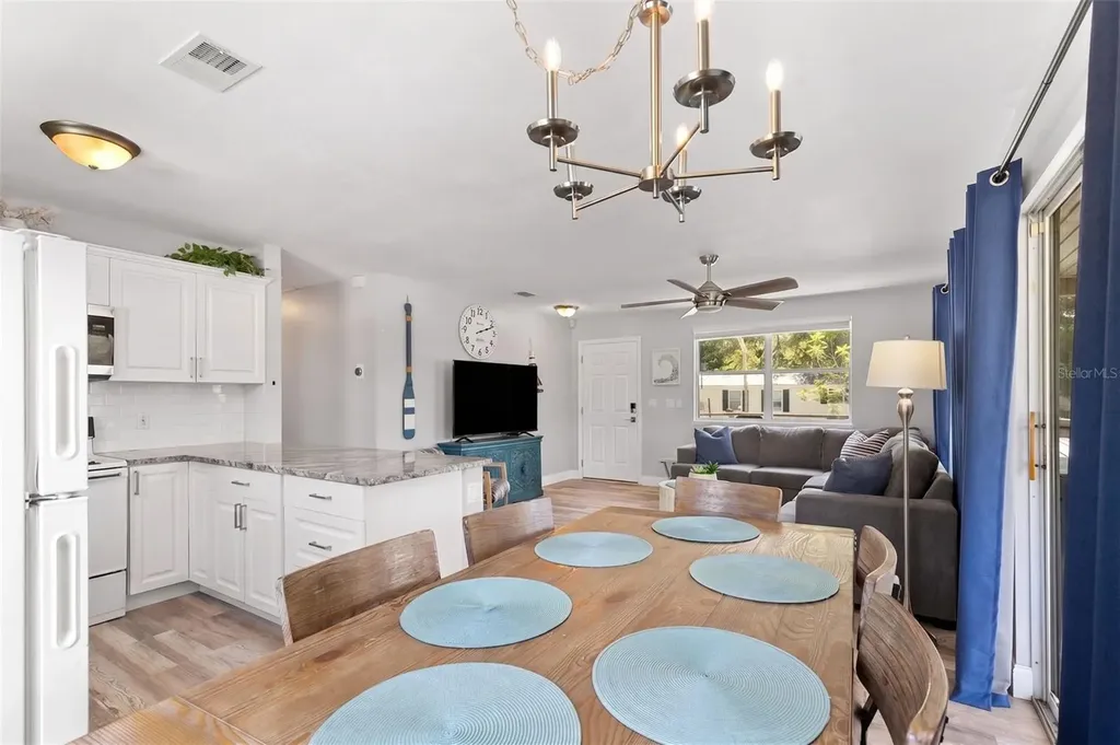 6183 Waverly Road Weeki Wachee FL 34607