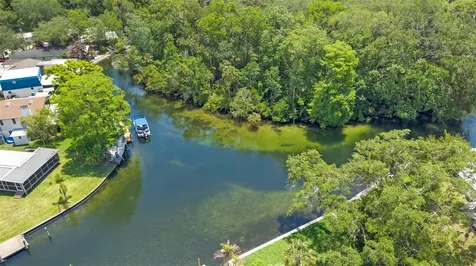6183 Waverly Road Weeki Wachee FL 34607