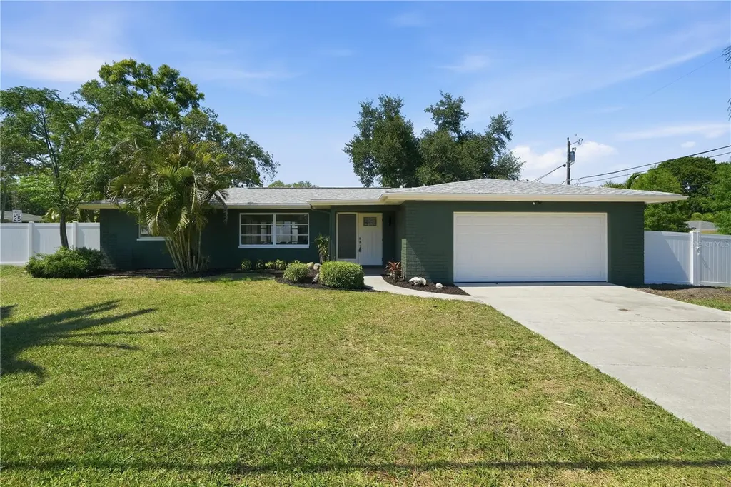 1300 Michigan Boulevard Dunedin FL 34698