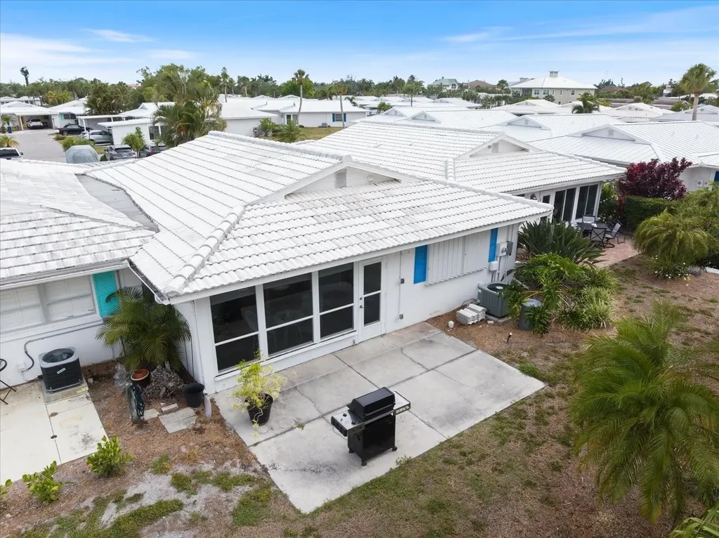 702 Fair Winds Drive Nokomis FL 34275