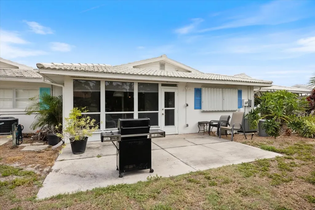 702 Fair Winds Drive Nokomis FL 34275