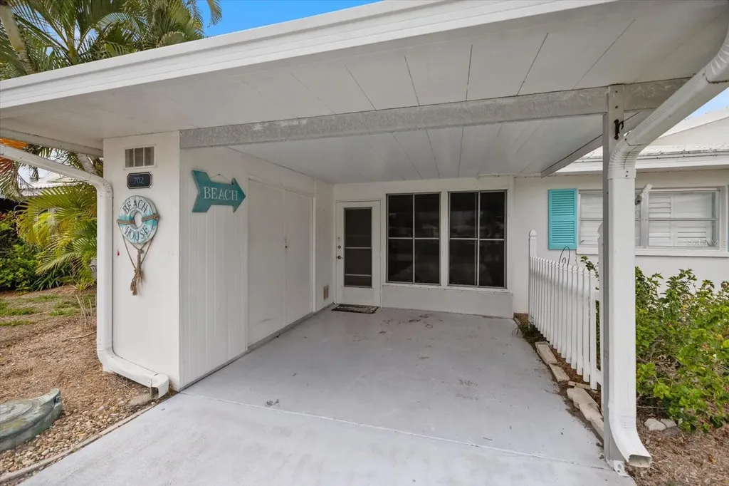 702 Fair Winds Drive Nokomis FL 34275