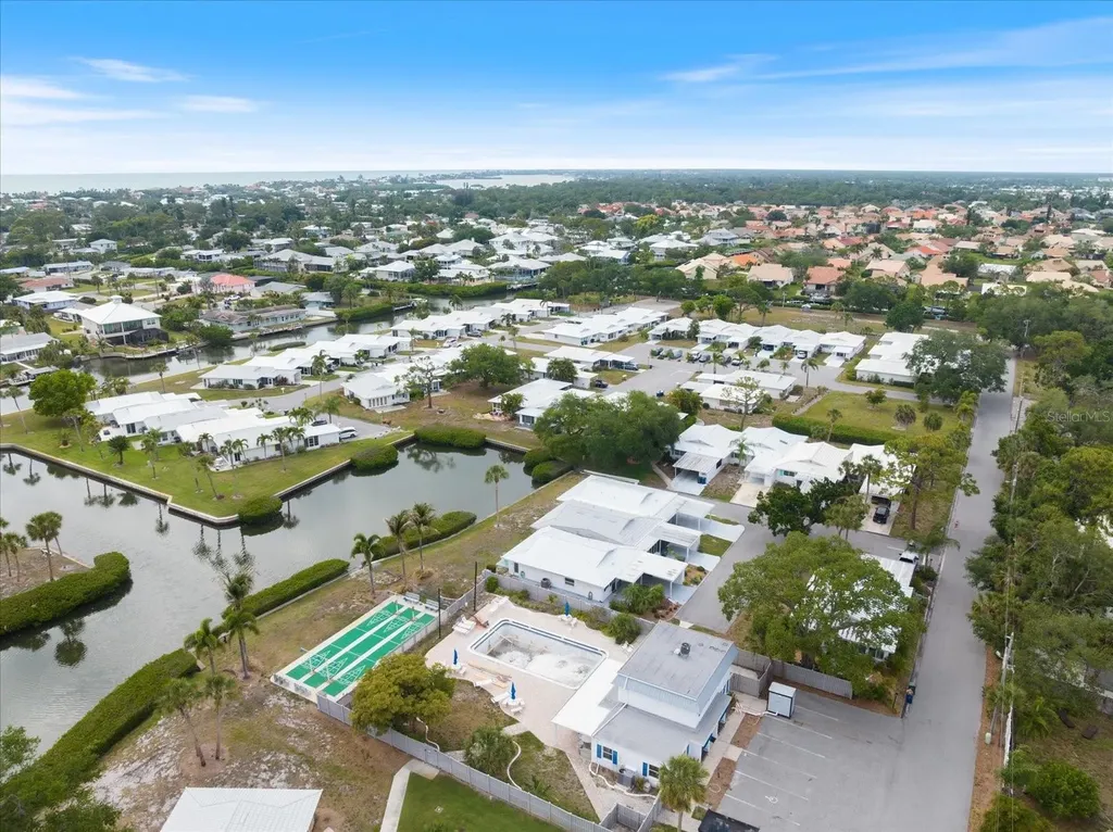 702 Fair Winds Drive Nokomis FL 34275