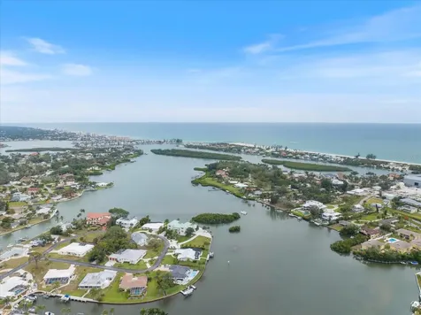 702 Fair Winds Drive Nokomis FL 34275