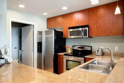 525 E Jackson Street Orlando FL 32801