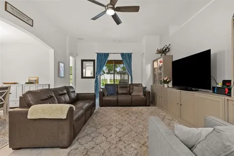 107 Elina Sky Drive Seffner FL 33584