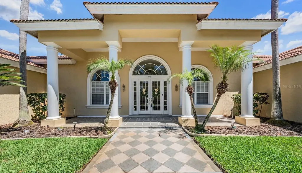 4561 Roanoak Way Palm Harbor FL 34685