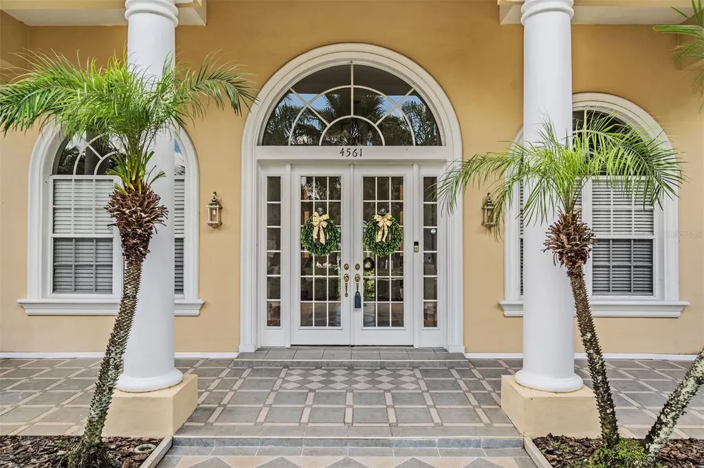 4561 Roanoak Way Palm Harbor FL 34685