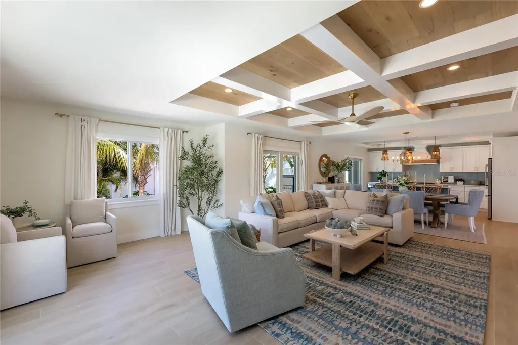 6401 Marina Drive Holmes Beach FL 34217