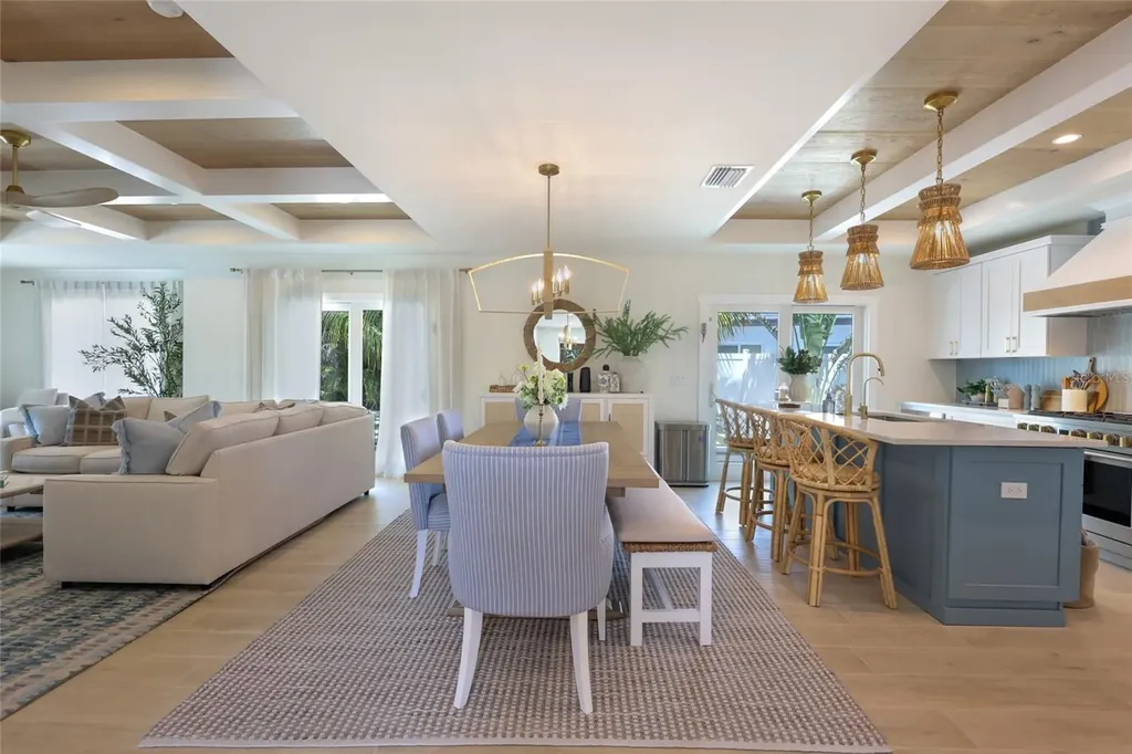 6401 Marina Drive Holmes Beach FL 34217