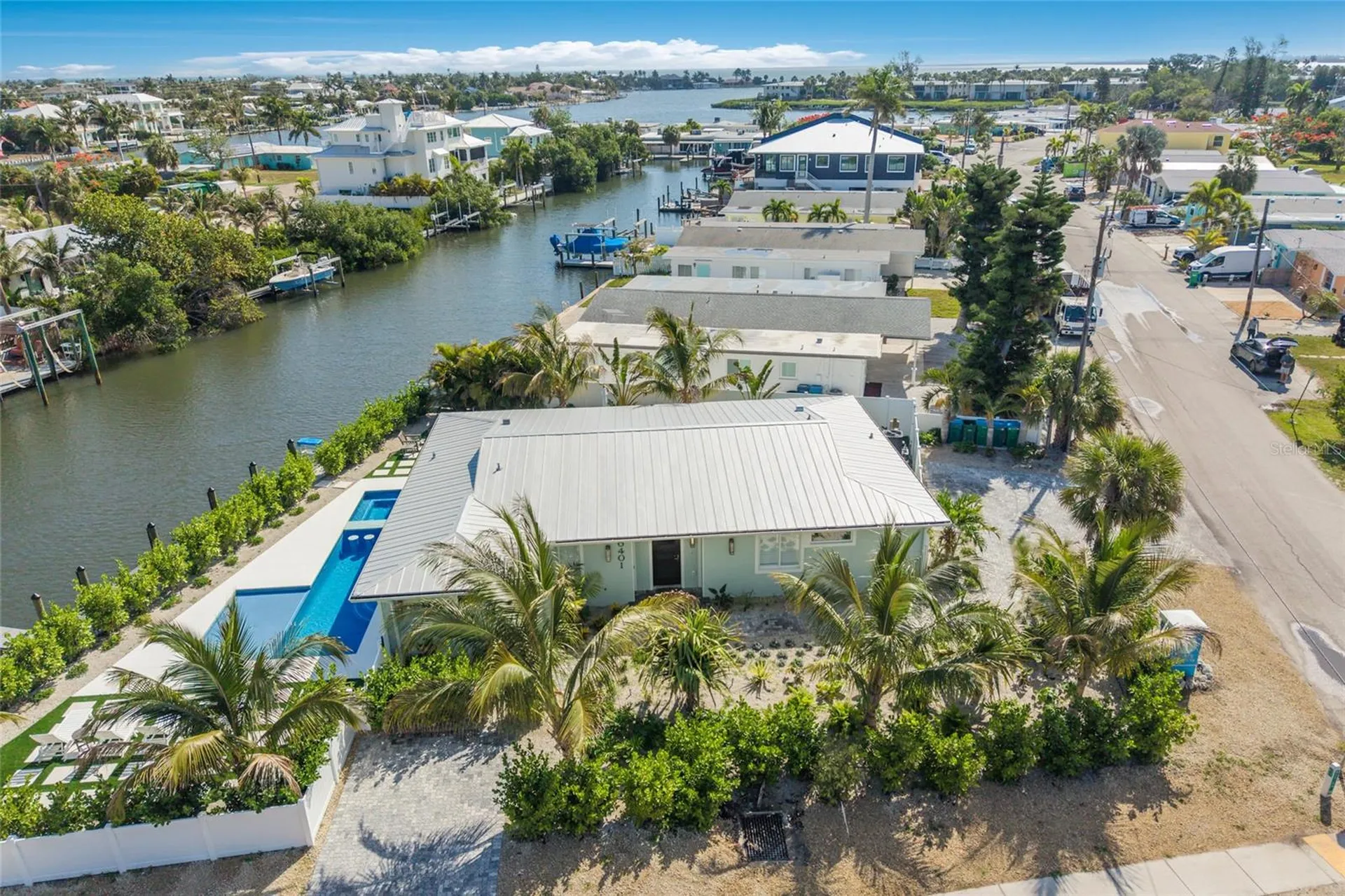 6401 Marina Drive Holmes Beach FL 34217