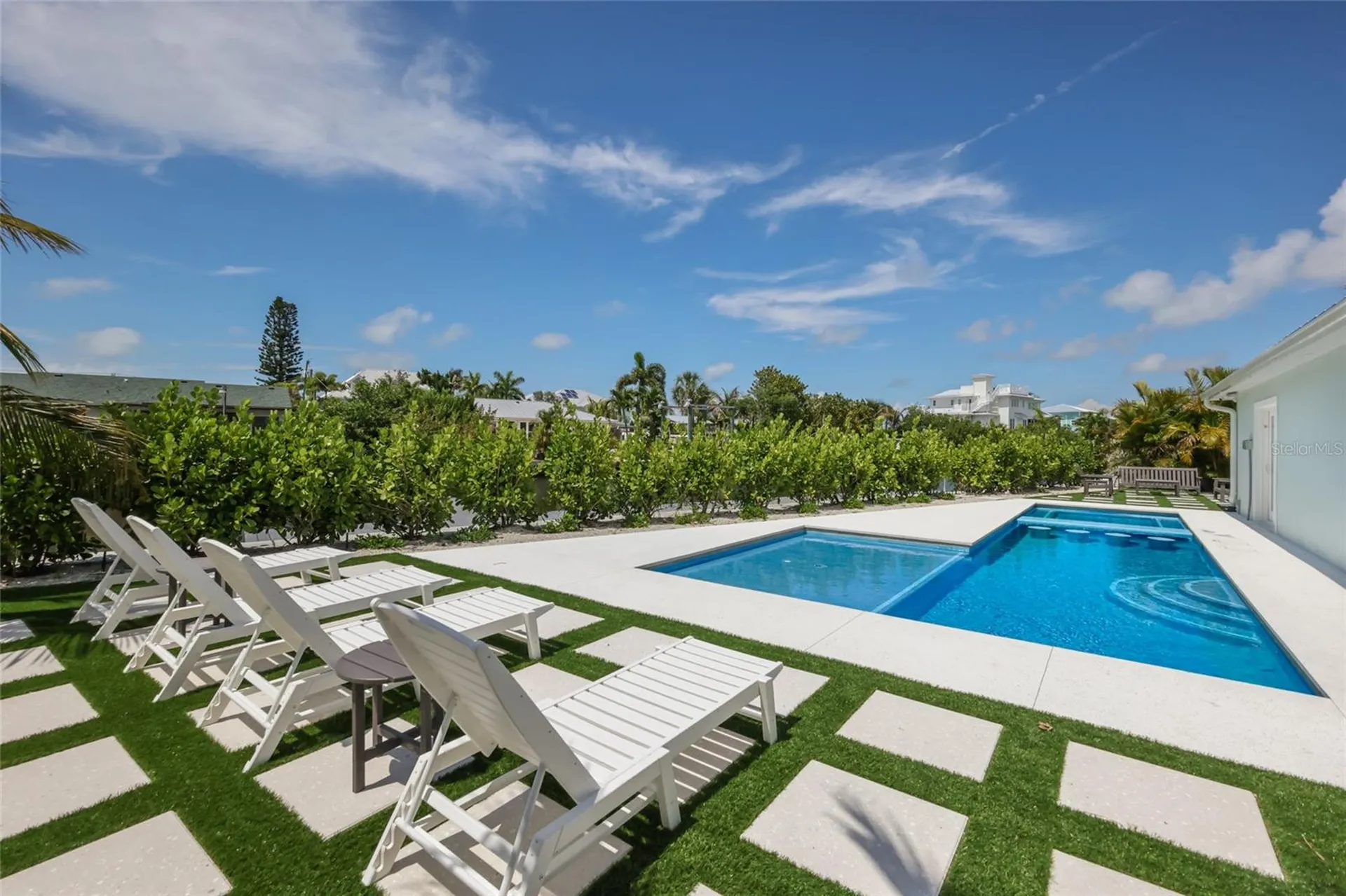 6401 Marina Drive Holmes Beach FL 34217