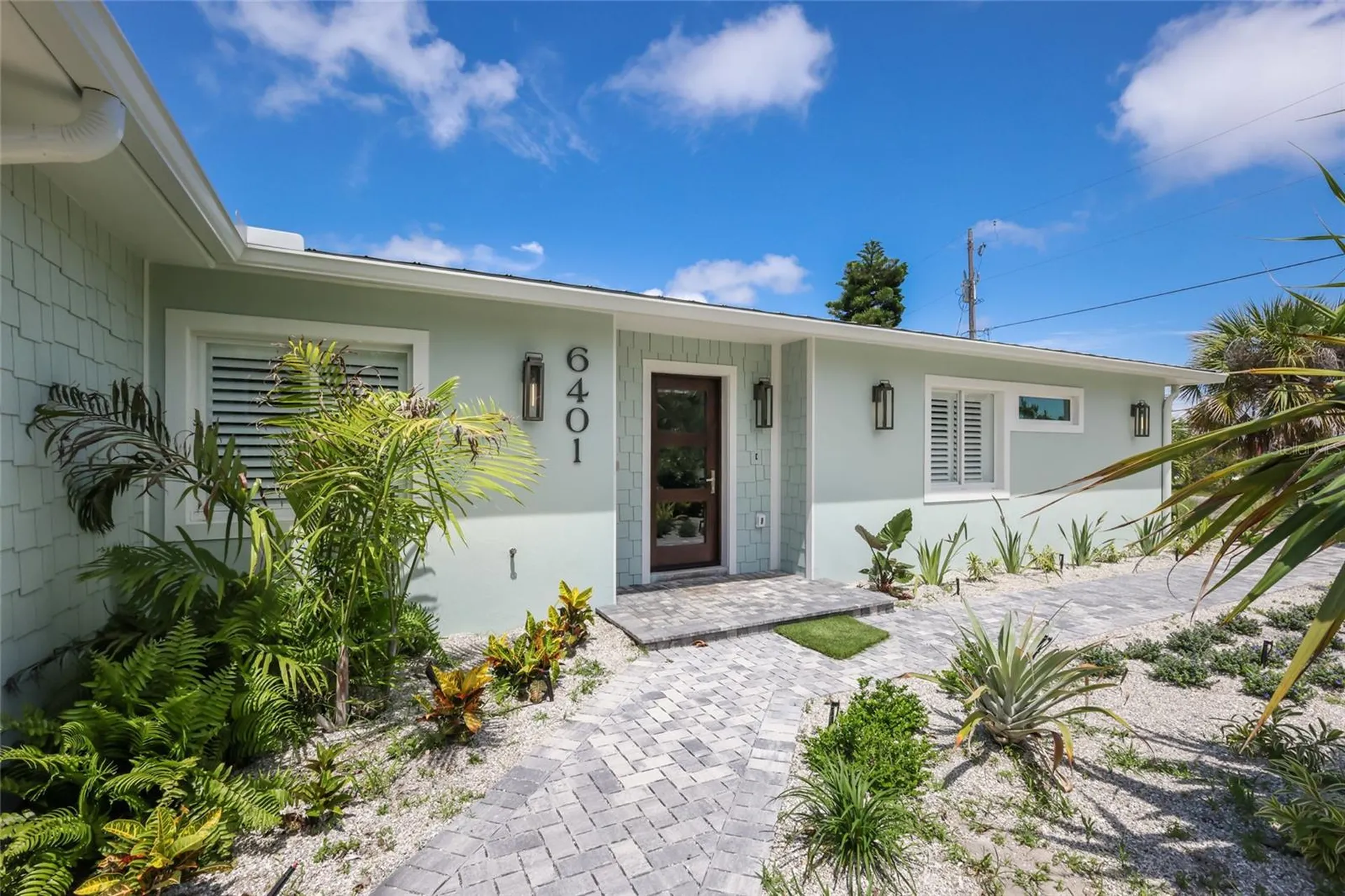 6401 Marina Drive Holmes Beach FL 34217