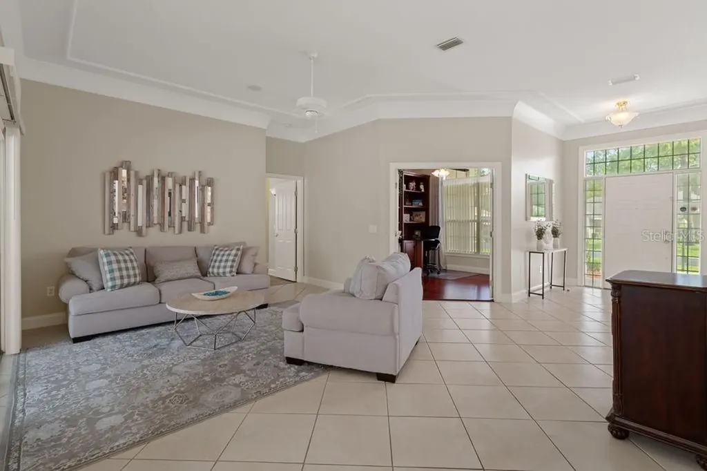 31 Lake Diamond Boulevard Ocala FL 34472