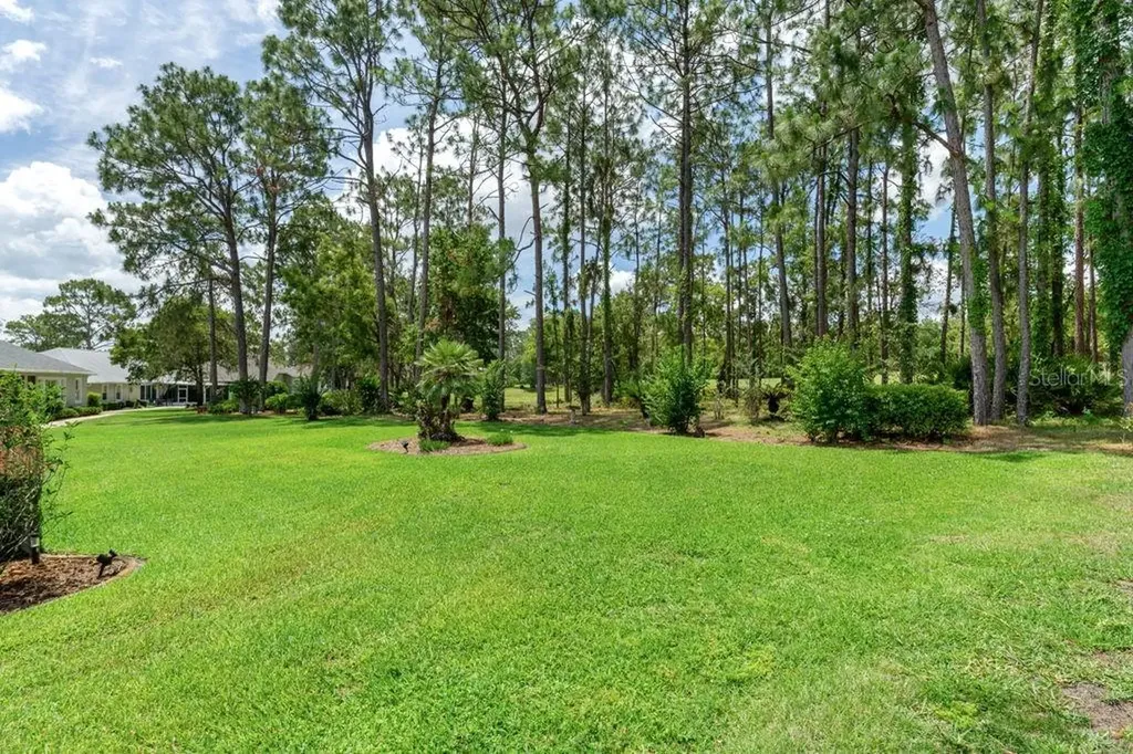 31 Lake Diamond Boulevard Ocala FL 34472