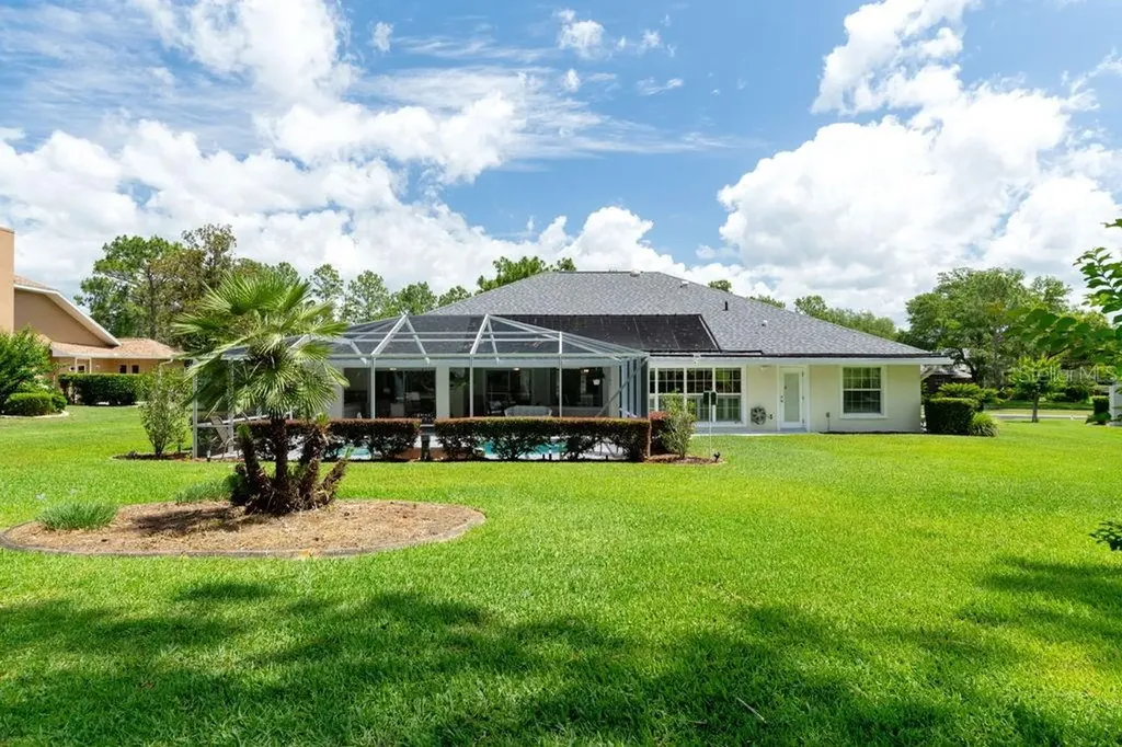 31 Lake Diamond Boulevard Ocala FL 34472