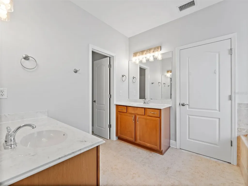 7606 S Sparkman Street Tampa FL 33616