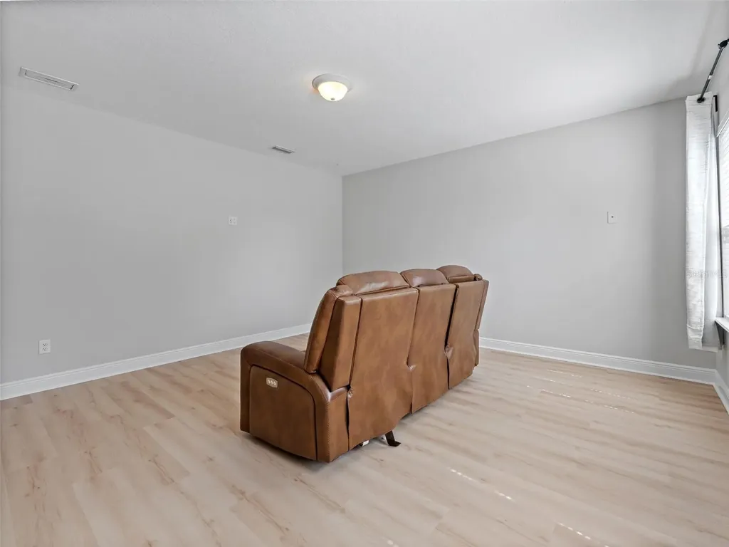 7606 S Sparkman Street Tampa FL 33616