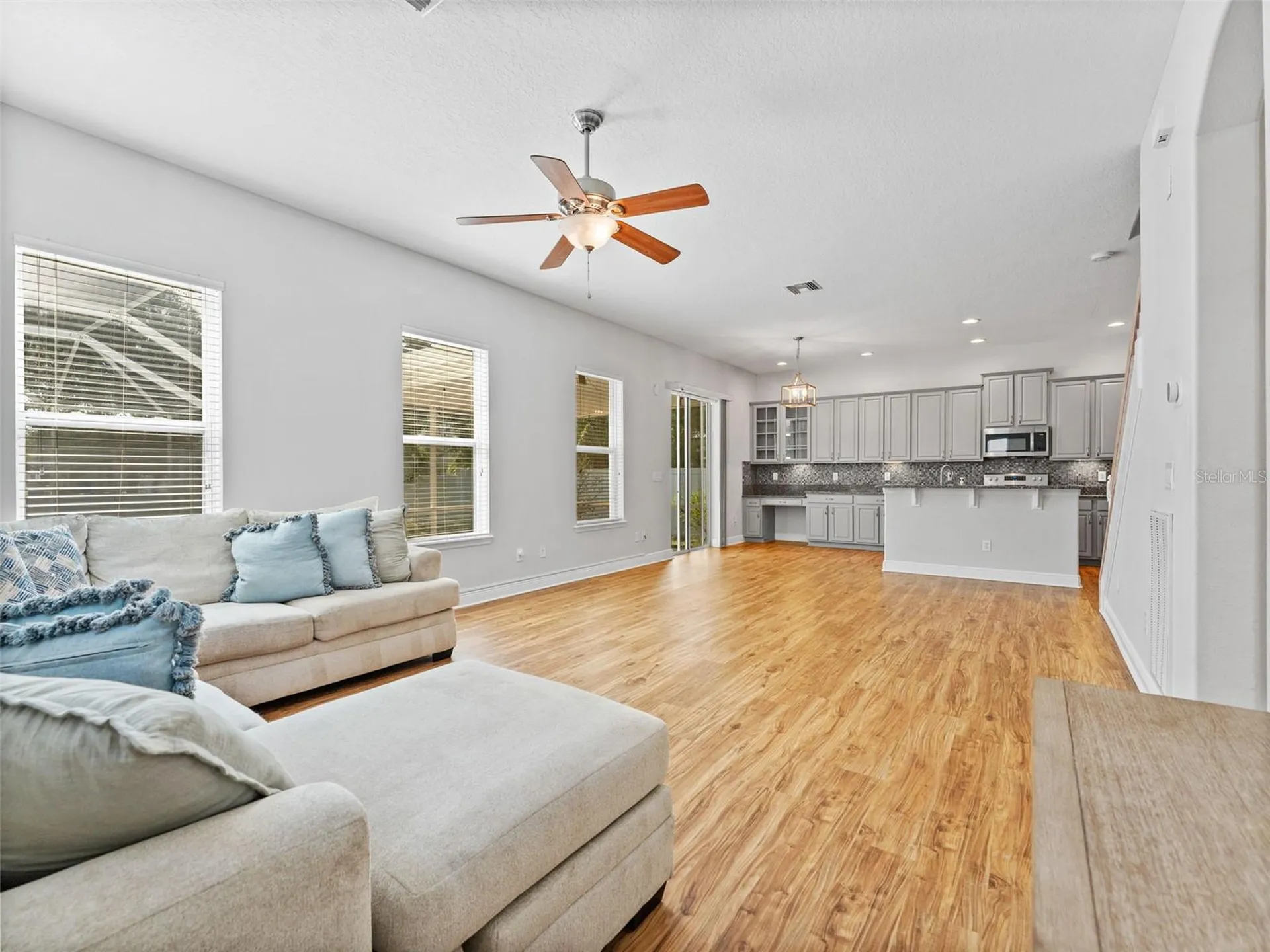 7606 S Sparkman Street Tampa FL 33616